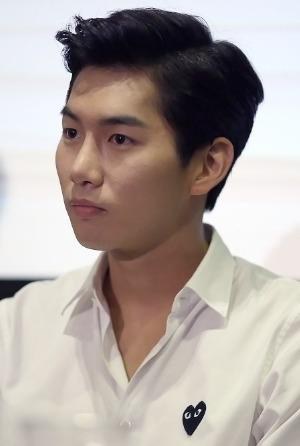 李再俊 Jae-joon Lee 李再俊 Jae-joon Lee
