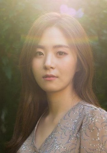 黃貞允 Jung-yoon Hwang