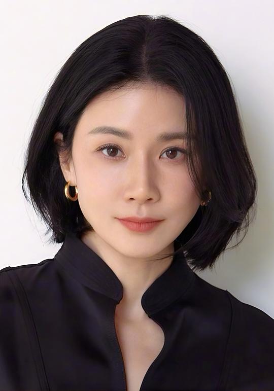 李寶英 Bo-young Lee 李寶英 Bo-young Lee