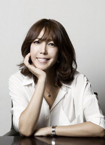 全秀景 Soo-kyung Chun 全秀景 Soo-kyung Chun