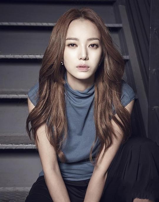金敏京 Kim Min-Kyeong 金敏京 Kim Min-Kyeong