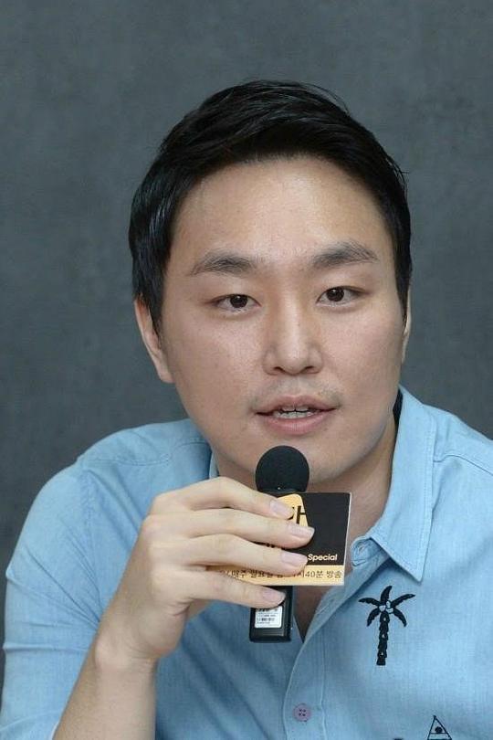 金東輝 Dong-hwi Kim 金東輝 Dong-hwi Kim