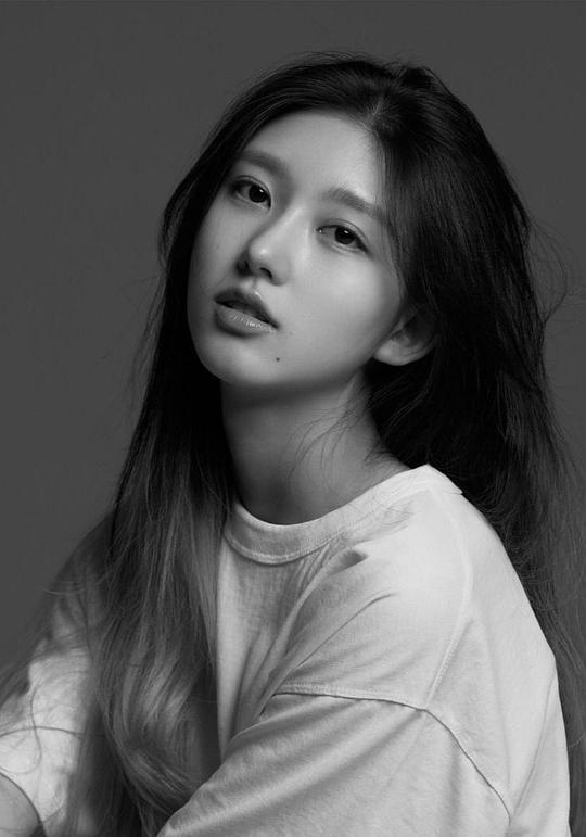 金秋天 Kim Gaeul