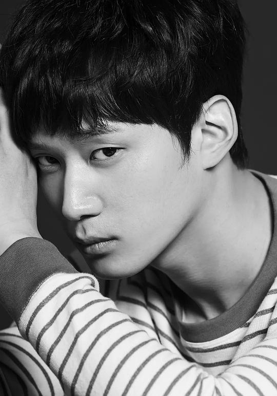權秀賢 Soo-hyun Kwon