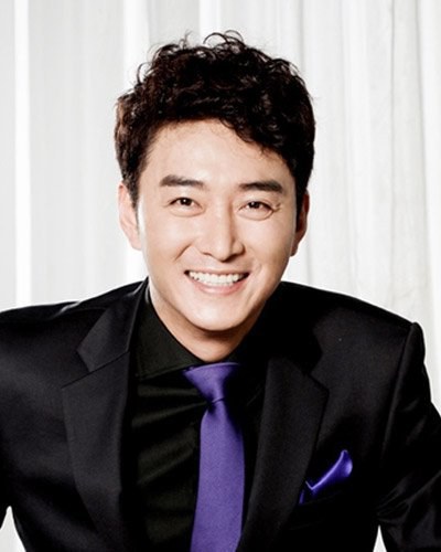 鄭旭 Jung Wook