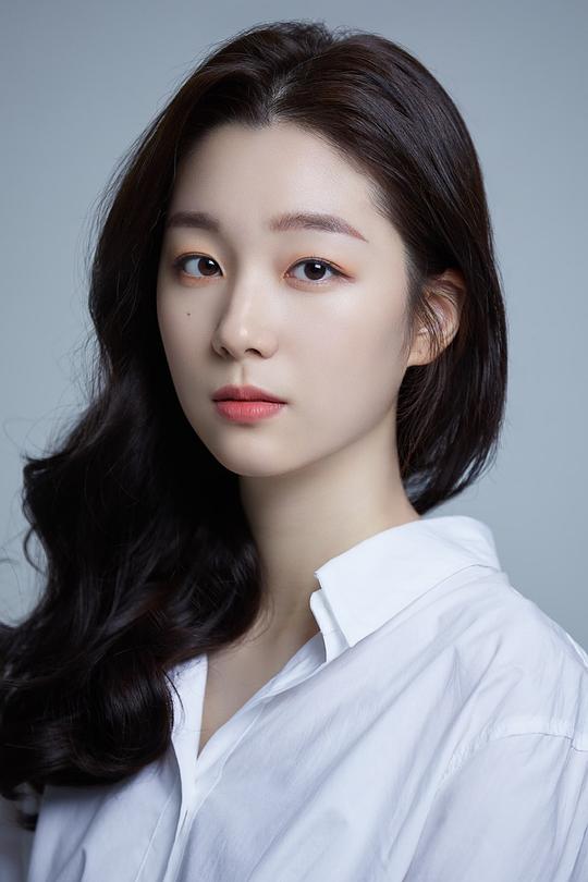 洪恩靜 Eun-jeong Hong
