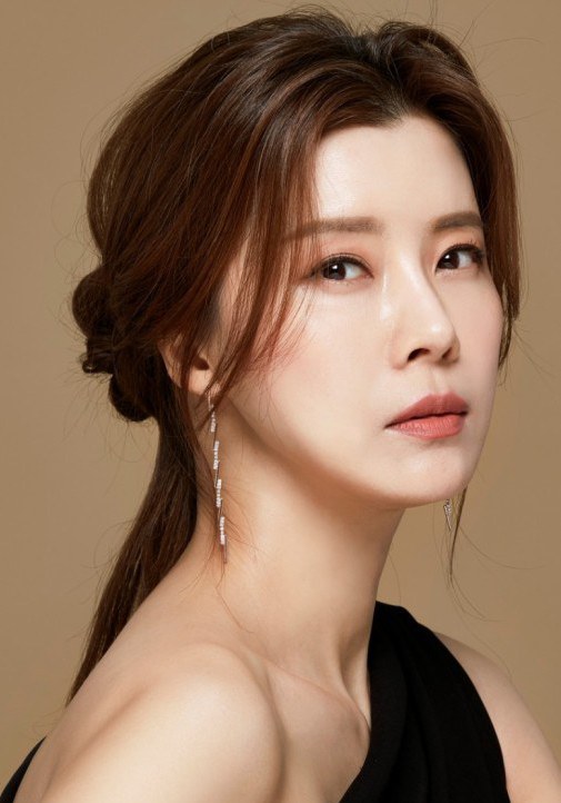 柳善 Seon Yu
