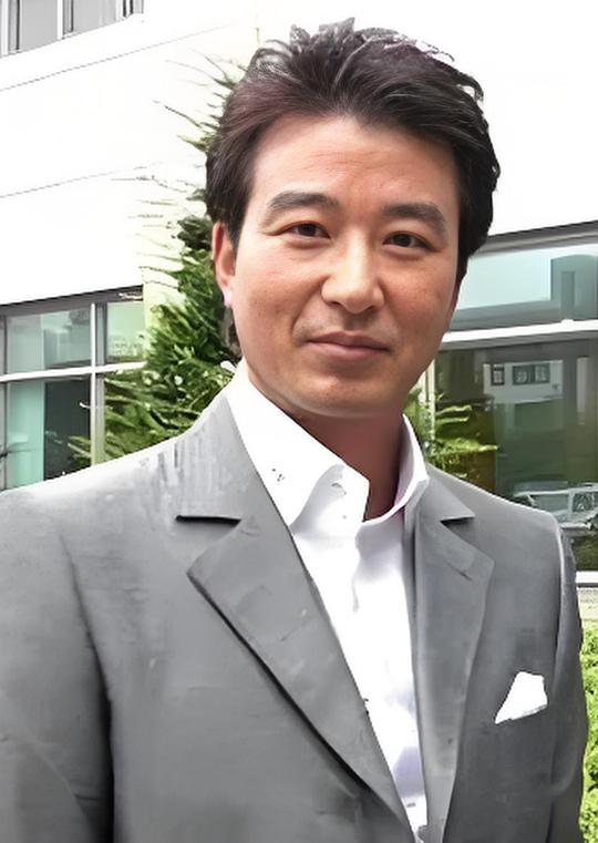 洪耀燮 홍요섭