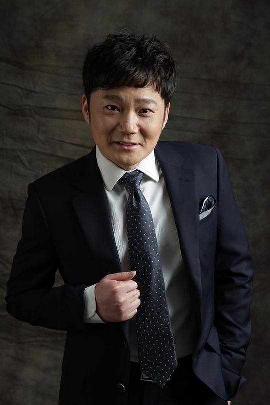 林承代 Seung-dae Im