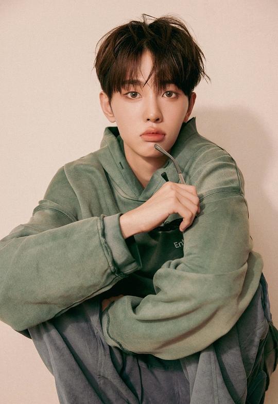 李協 Lee Hyeop