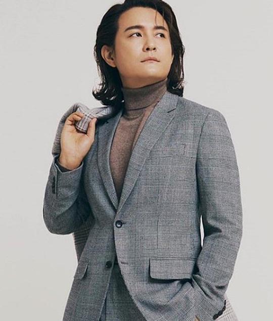 趙彬 Bin Jo