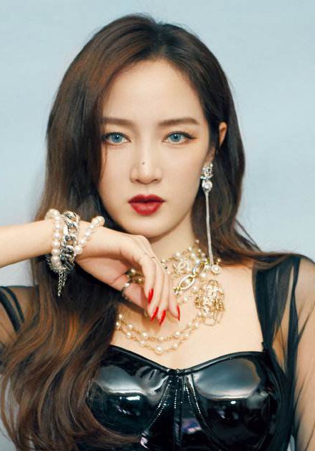 孟佳 Jia Meng