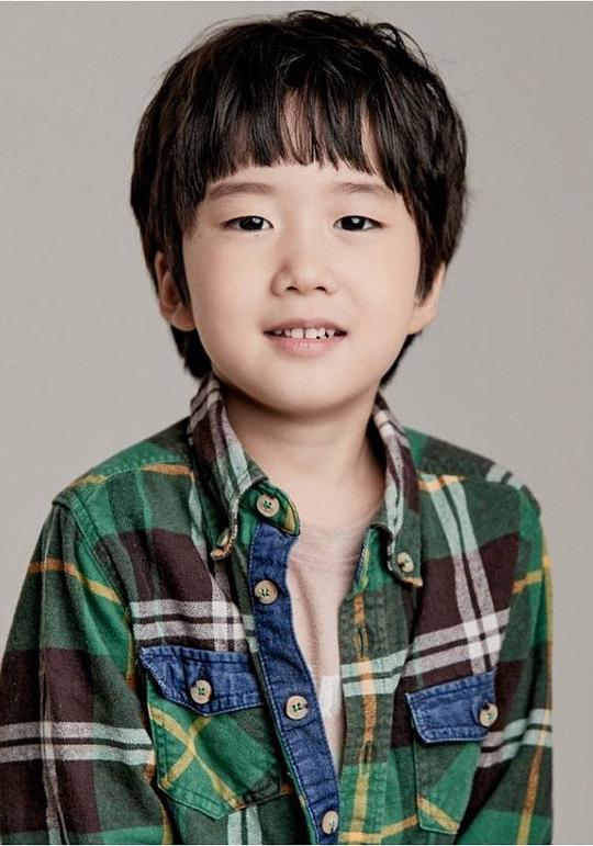 柳沚完 Ji Wan Yu