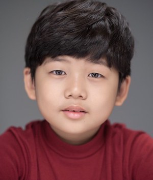 姜珉 Min Kang