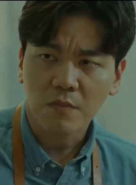 Moon Jong-il  Moon Jong-il
