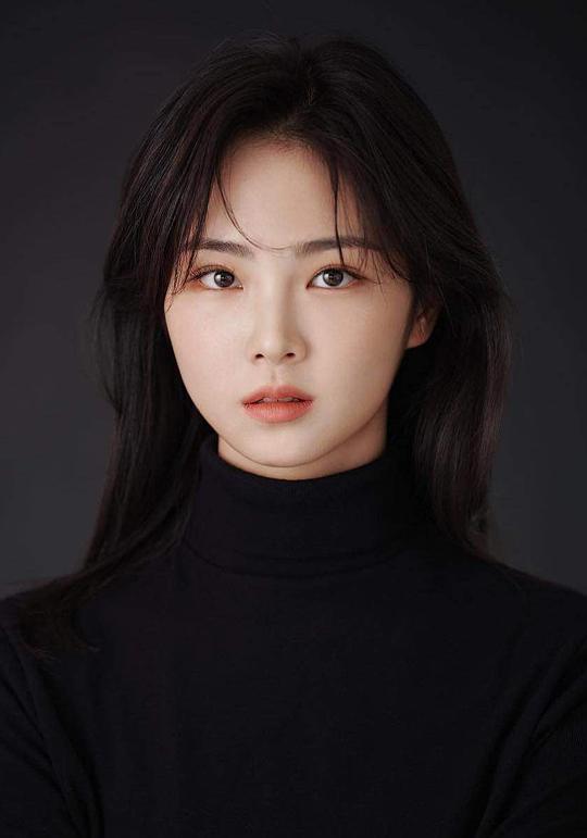 林昭允 Im So Yoon