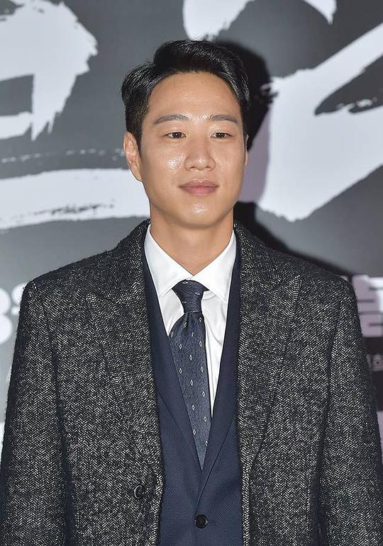 李承勇 Seung-yong Lee