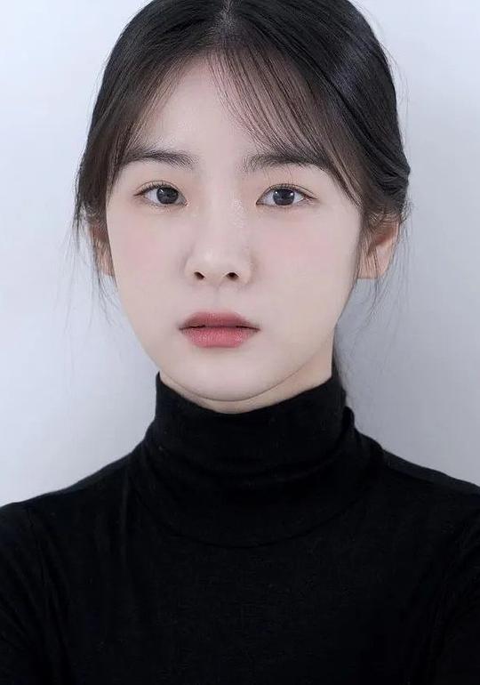 李素伊 Lee So I