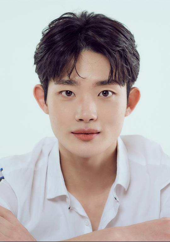 李明俊 Myung Joon Lee