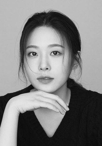 李姝 Yi Seo