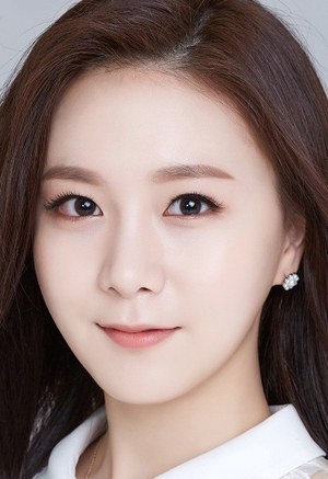 尹秀 Soo Yoon