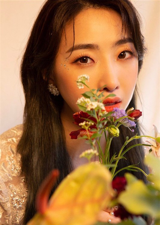 孔旻智 Minzy